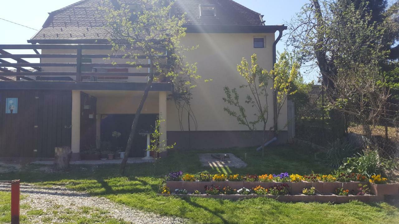 Kuca Za Odmor Bajtica Vila Jesenovec Exterior foto